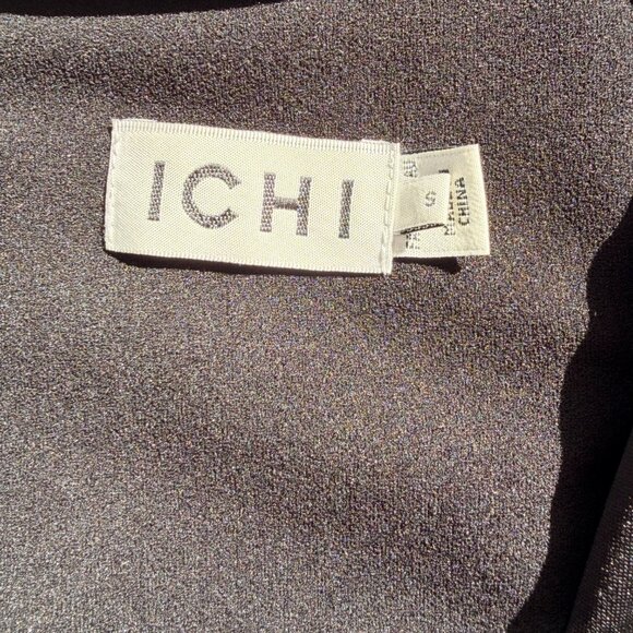 Chic Black ICHI Dress – Minimalist & Structured (Size S) - Picture 4 of 4